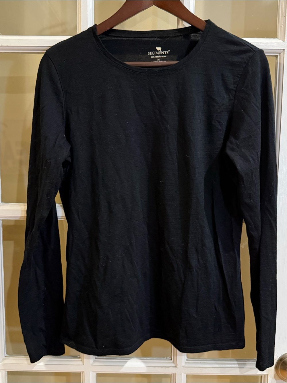 Segments 100% Merino Wool Long Sleeve Base Layer Top Black Womens Medium